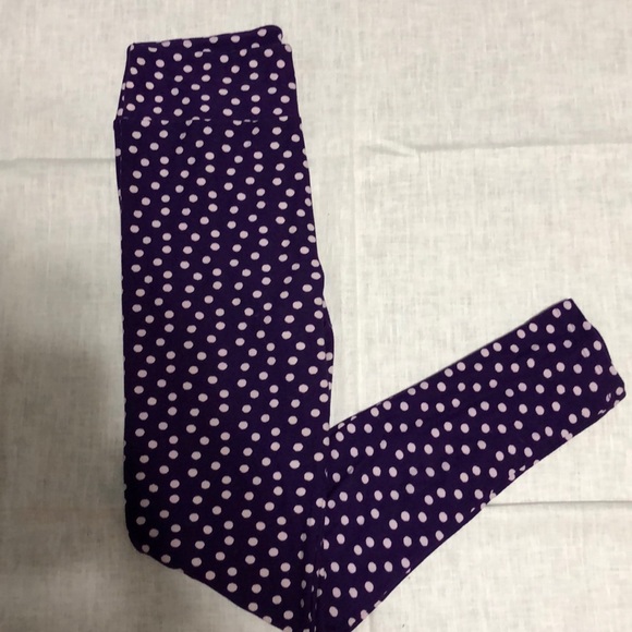 One size LuLaRoe leggings - Picture 3 of 5